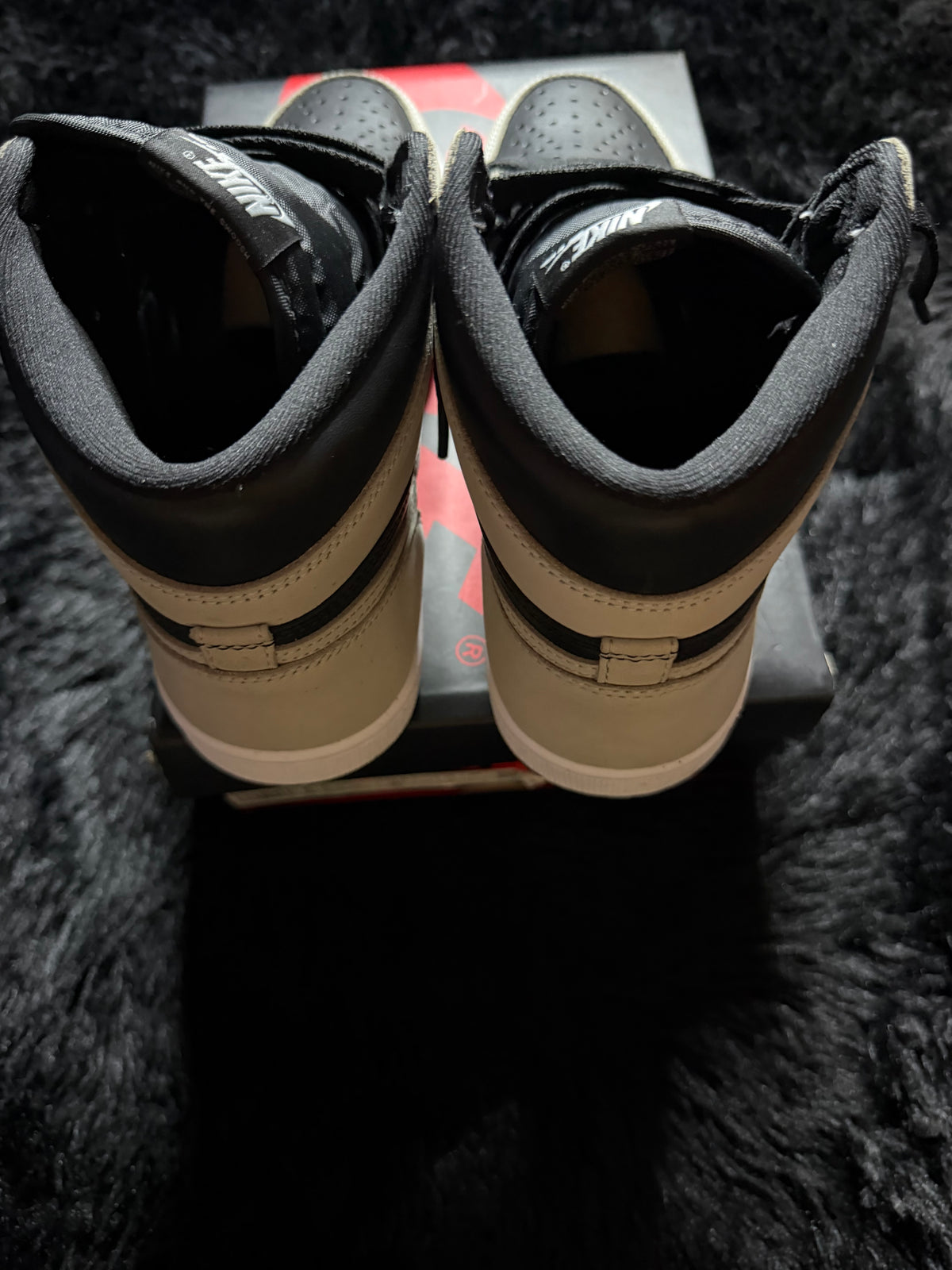 Jordan 1 High “Shadow” Pre-Owned