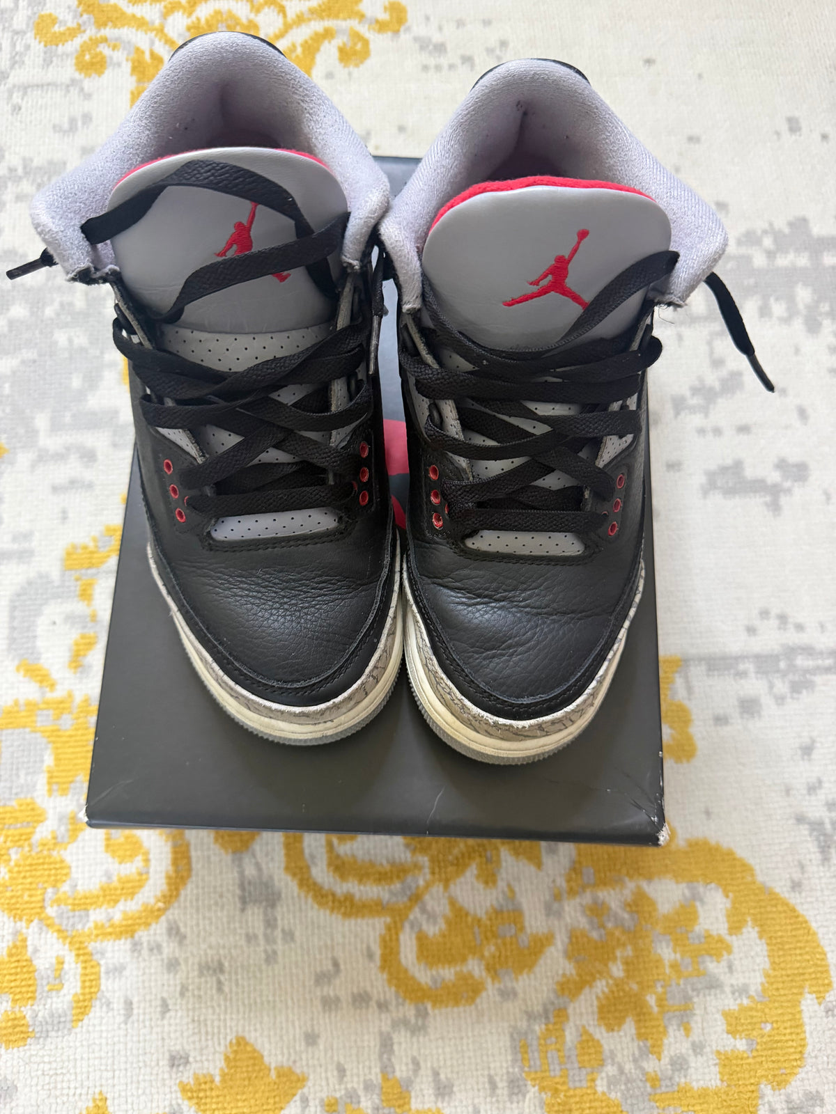 Jordan 3 black cement Pre-Owned