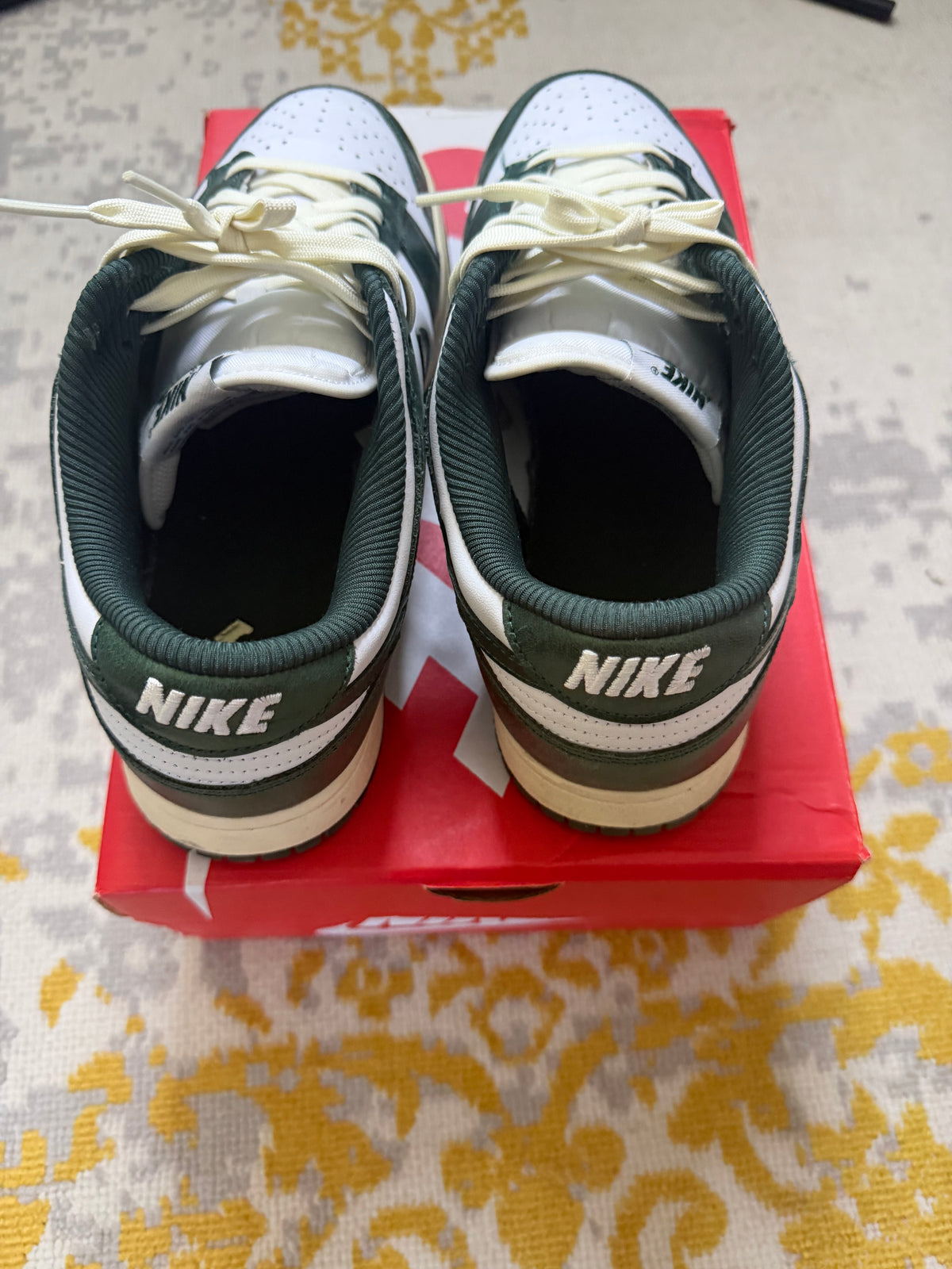 Nike Dunk Low Green Pre-Owned