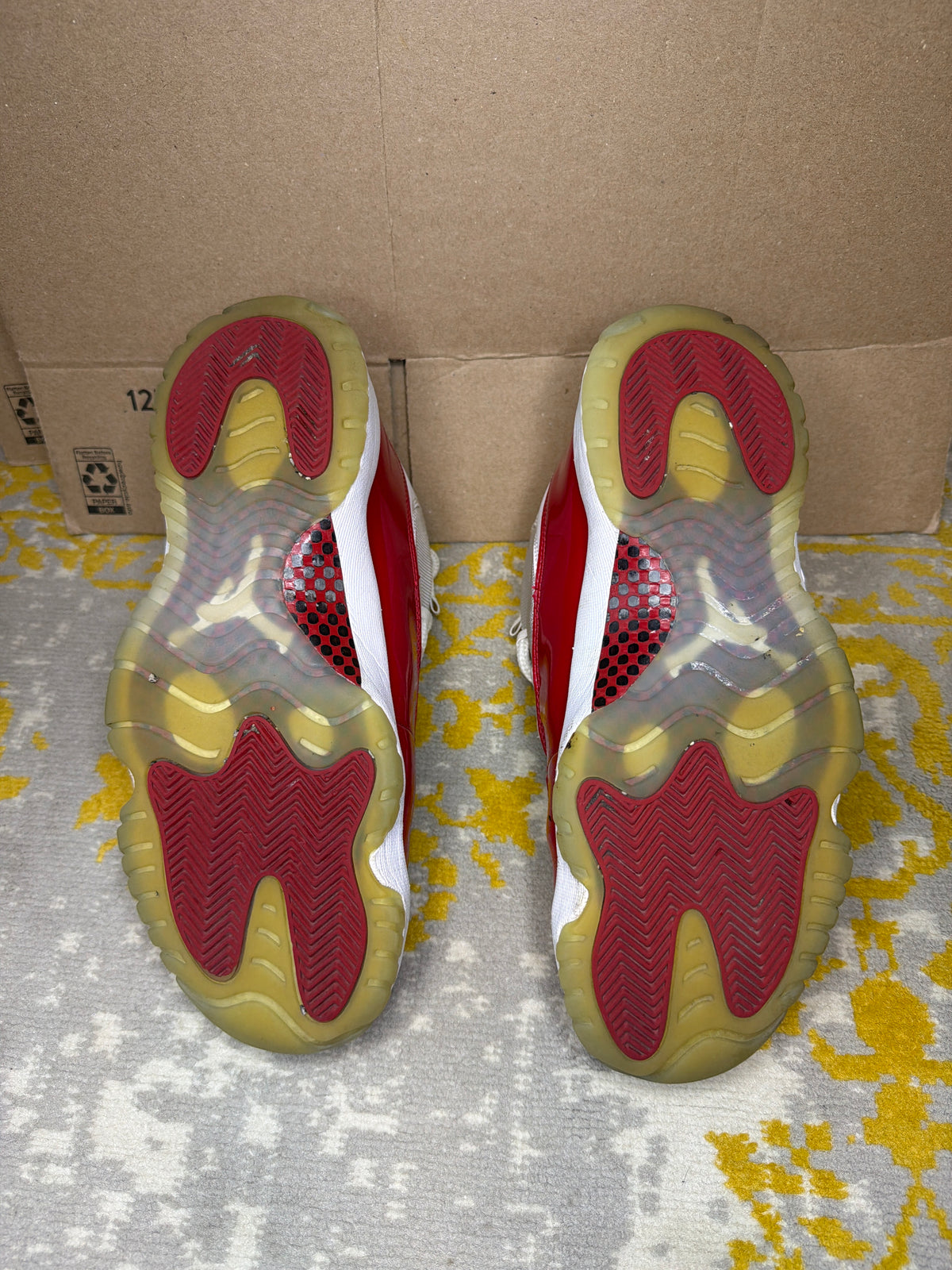 Jordan 11 Cherry