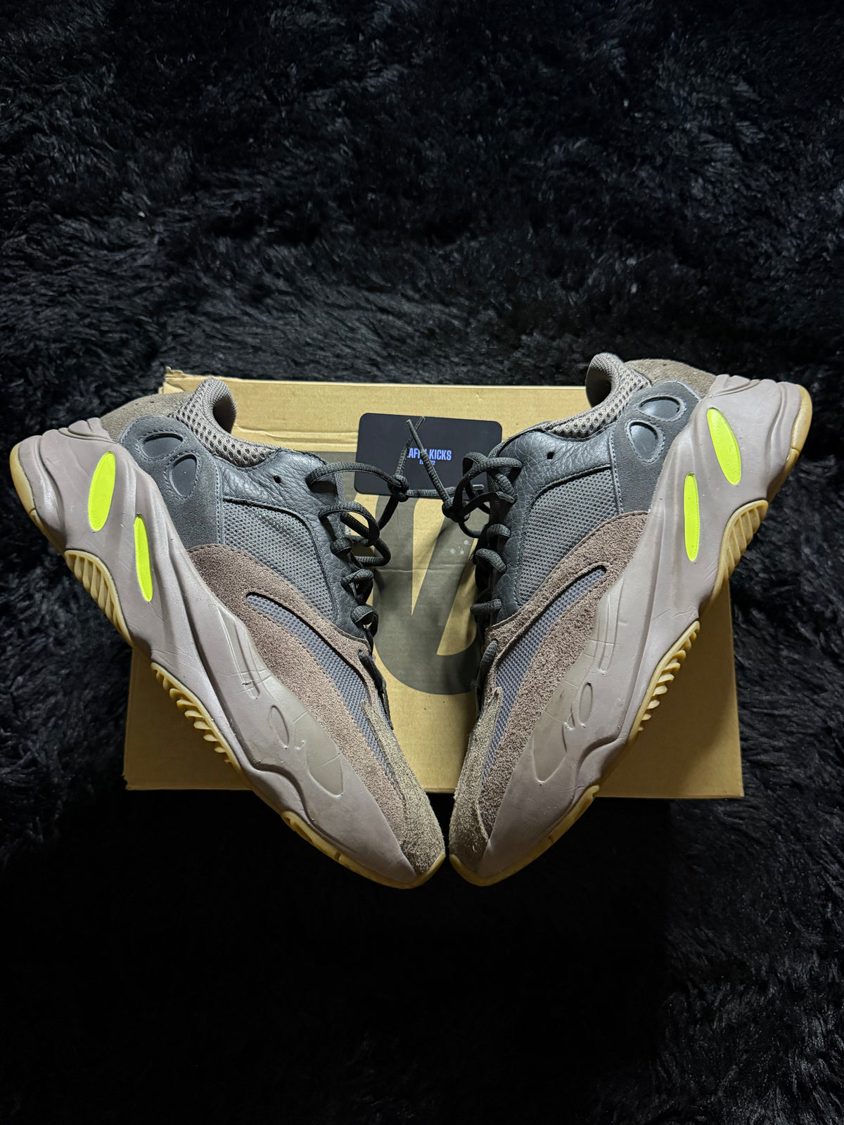 Yeezy 700 “Mauve” Worn 1x