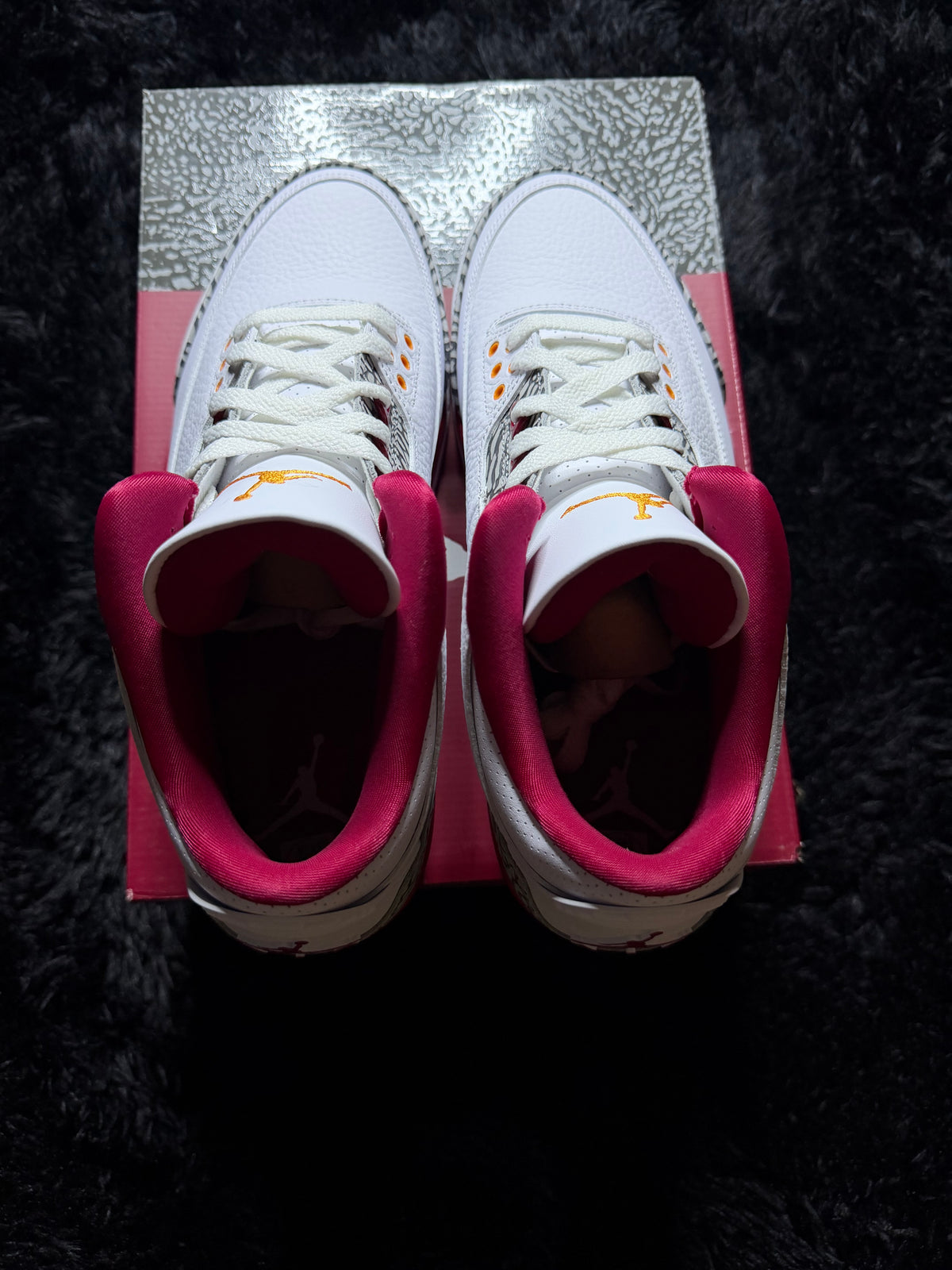 Jordan 3 “Cardinal Red” Brand new